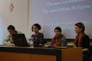 Mit Luckmanns Überlegungen zur "Unsichtbaren Religion" haben sich Marek Vlha, Šarka Kořínková, Nina Theofel und Kathrin Linnemann beschäftigt.