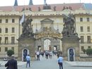 Das Haupttor der Prager Burg